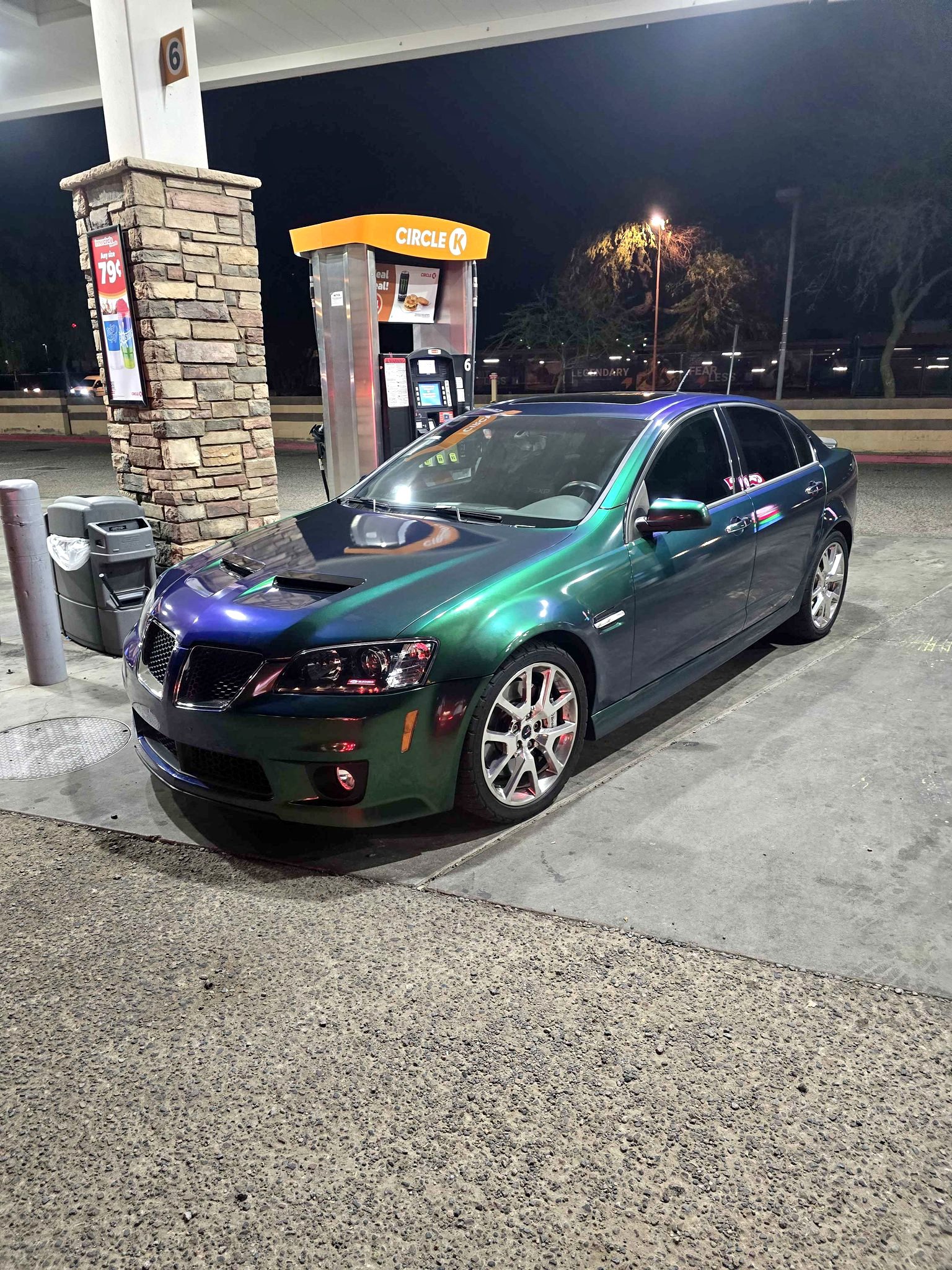 2009 Pontiac G8 GXP Sedan 4D