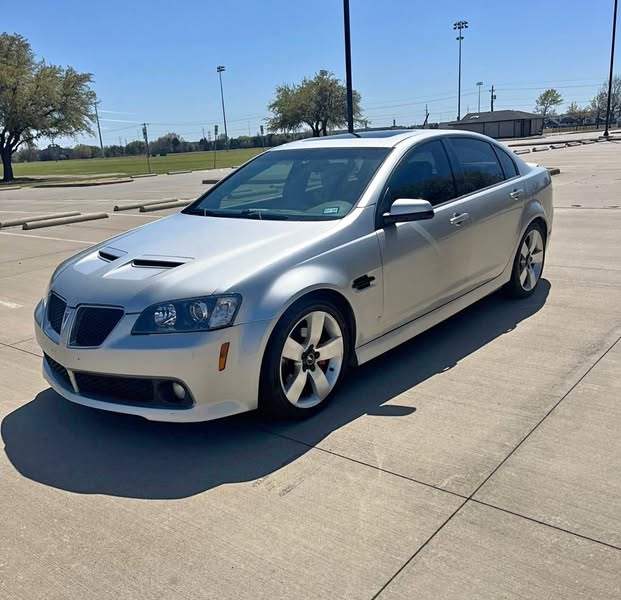2009 Pontiac G8 - GT Sedan 4D