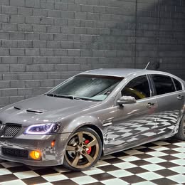 2008 Pontiac g8 gt first 888 limited edition