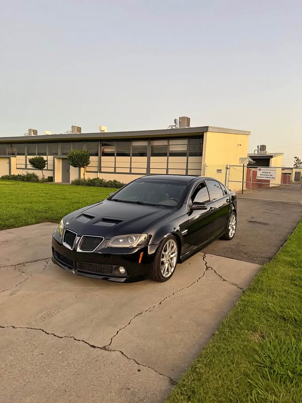 2008 Pontiac G8 - GT Sedan 4D