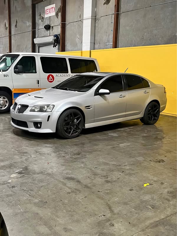 2009 Pontiac G8 - GXP Sedan 4D