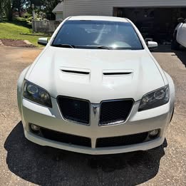 2009 Pontiac g8 gt