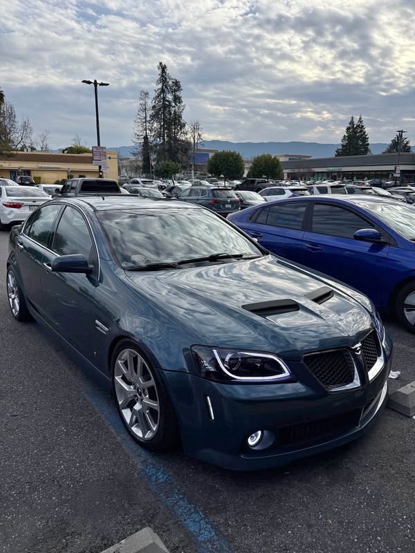 2009 Pontiac G8 - GT Sedan 4D
