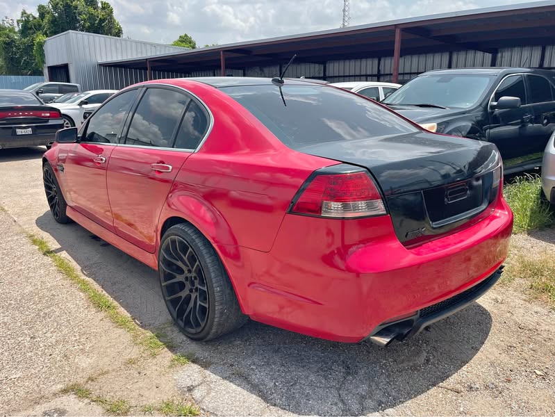 2009 Pontiac G8 - GT Sedan 4D