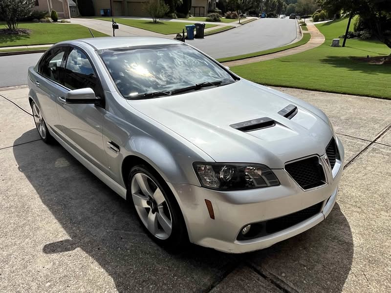 2009 Pontiac G8 - GT Sedan 4D