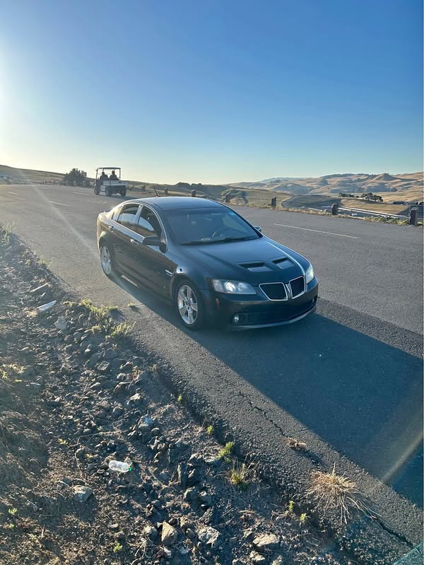 2009 Pontiac G8 - GT Sedan 4D