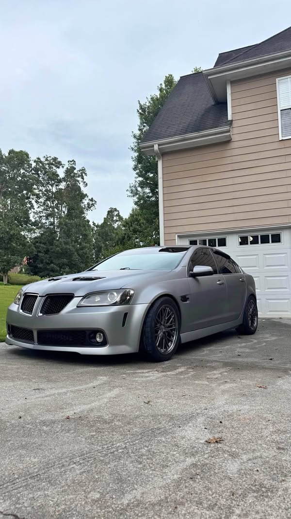 2008 Pontiac G8 - GT Sedan 4D