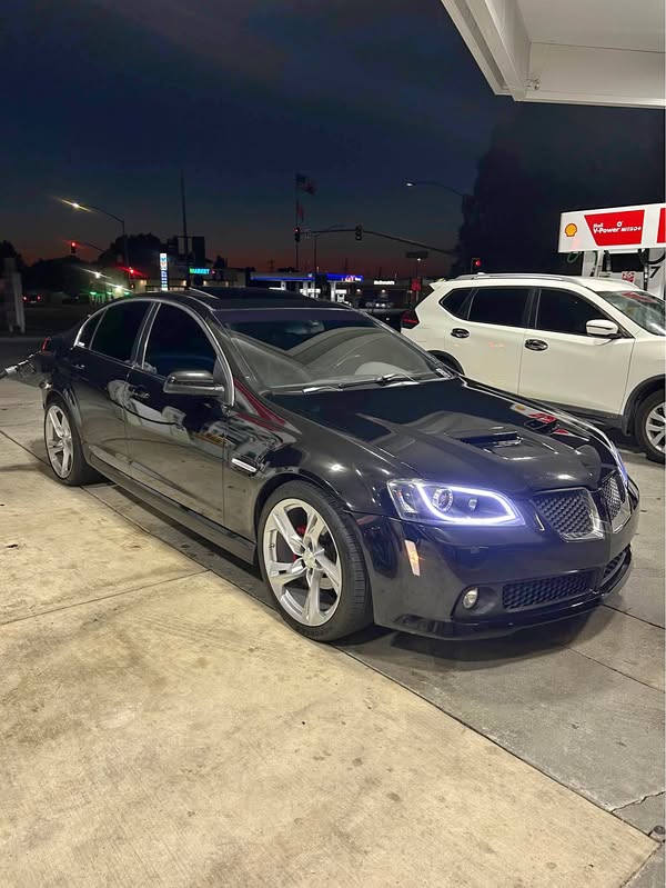 2009 Pontiac G8 - GT Sedan 4D