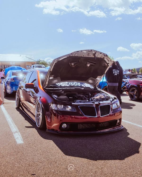 2009 Pontiac G8 - GT Sedan 4D