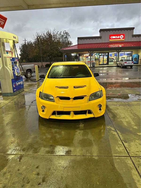 2009 Pontiac G8 - GT Sedan 4D
