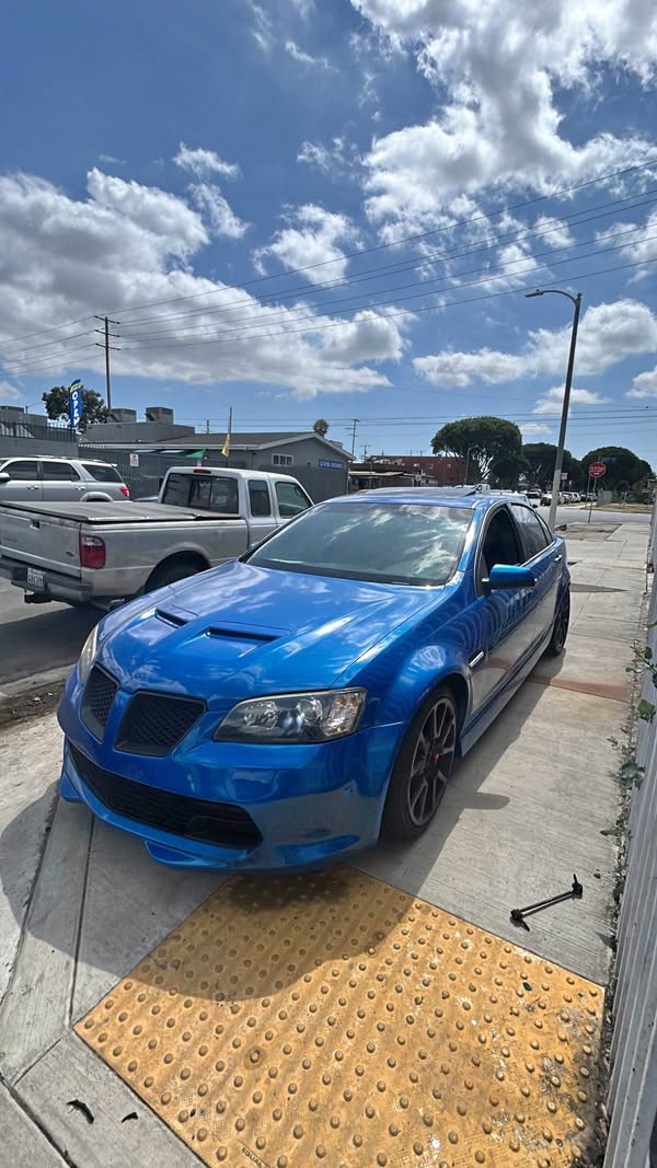 2009 Pontiac G8 - GT Sedan 4D