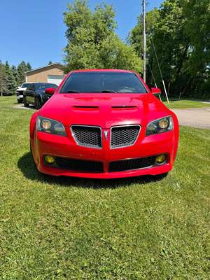 2008 Pontiac G8 - Sedan 4D