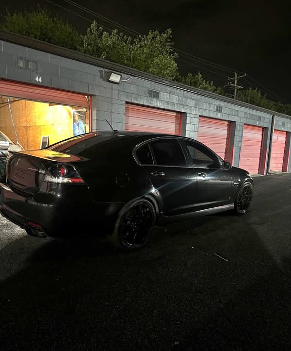 2008 Pontiac G8 - GT Sedan 4D