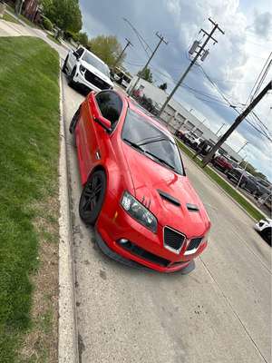 2009 Pontiac G8 - Sedan 4D