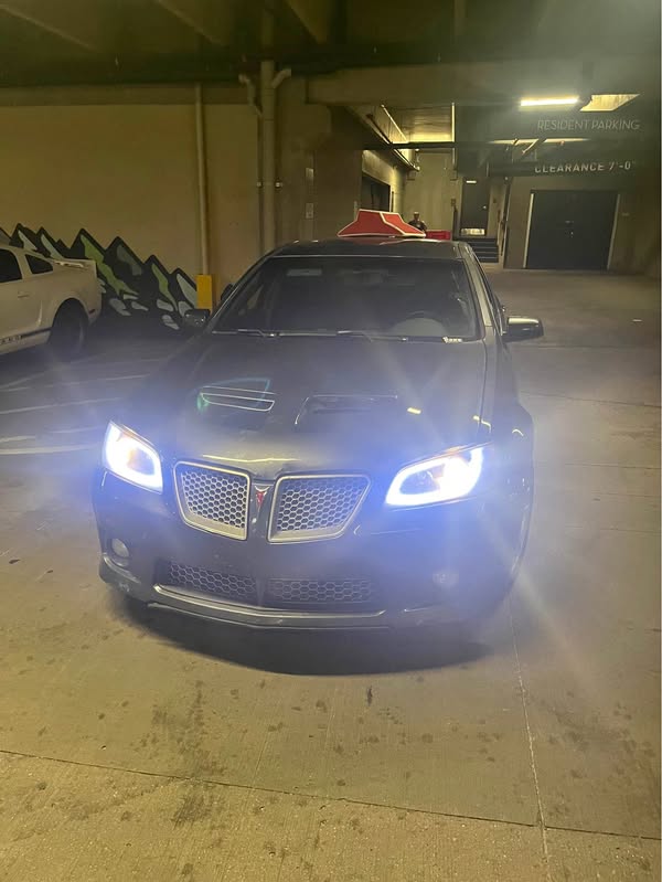 2009 Pontiac G8 - GT Sedan 4D