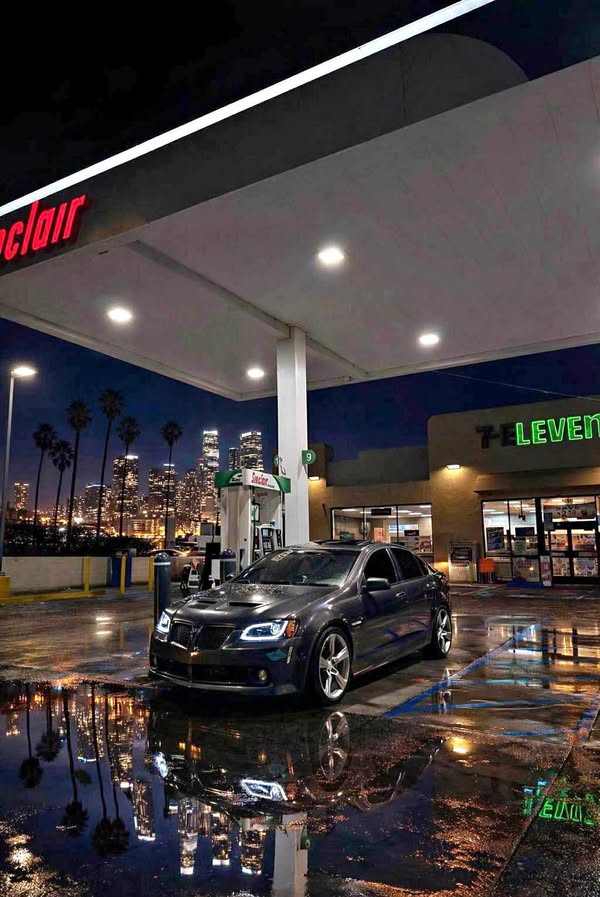 2009 Pontiac G8 - GT Sedan 4D