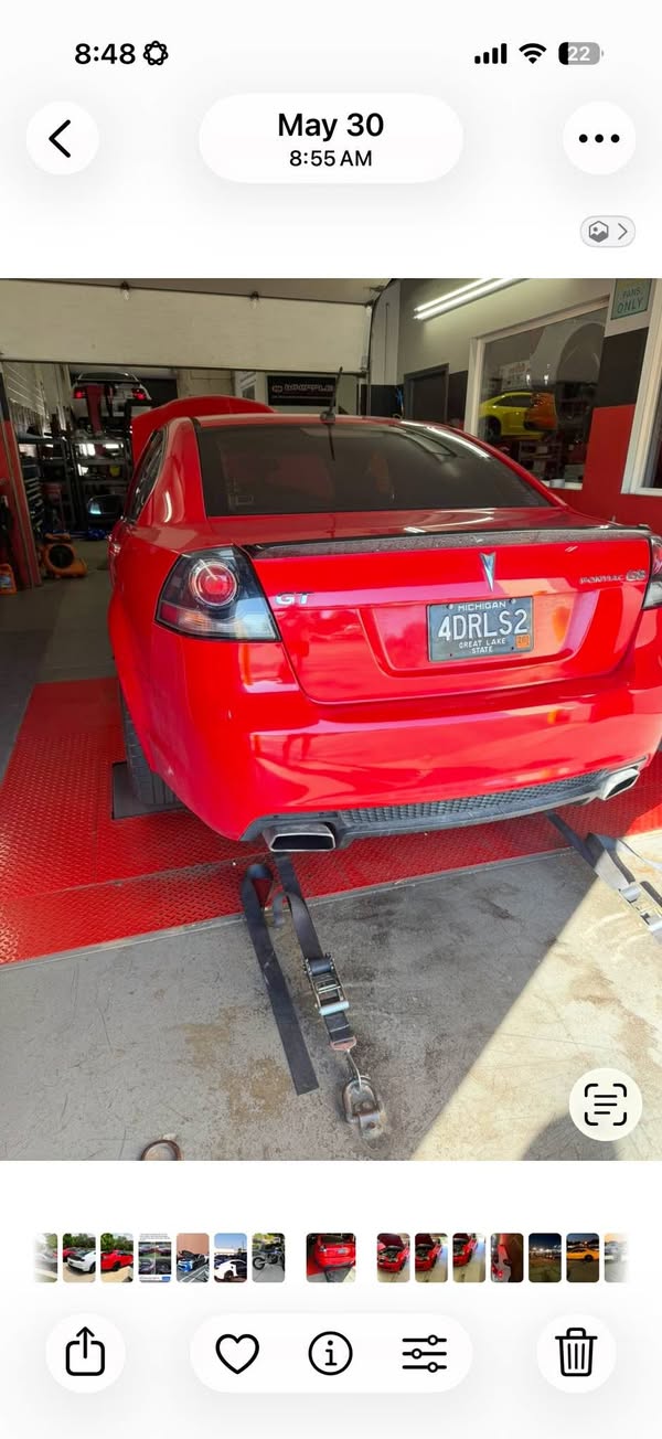 2009 Pontiac G8 - GT Sedan 4D