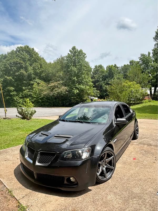 2009 Pontiac G8 - GT Sedan 4D