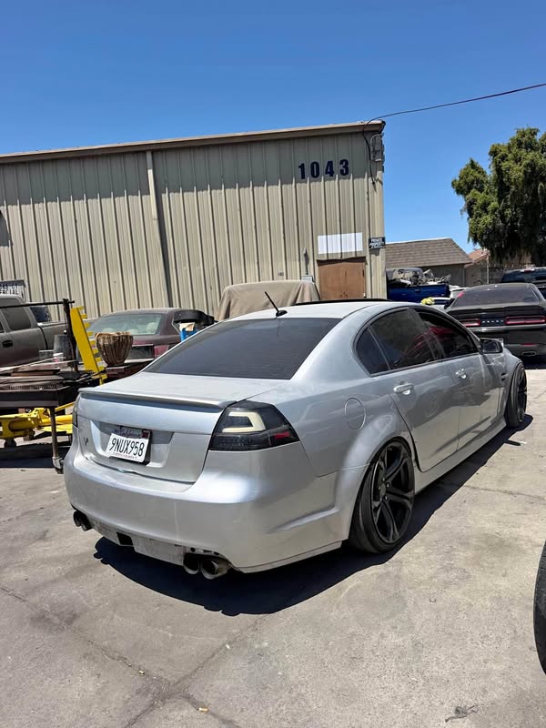 2009 Pontiac G8 - GT Sedan 4D