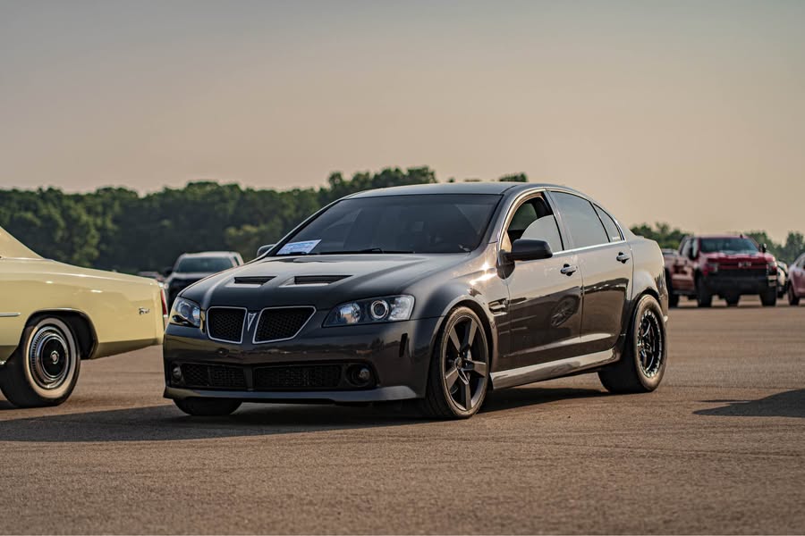 2009 Pontiac G8 - GT Sedan 4D