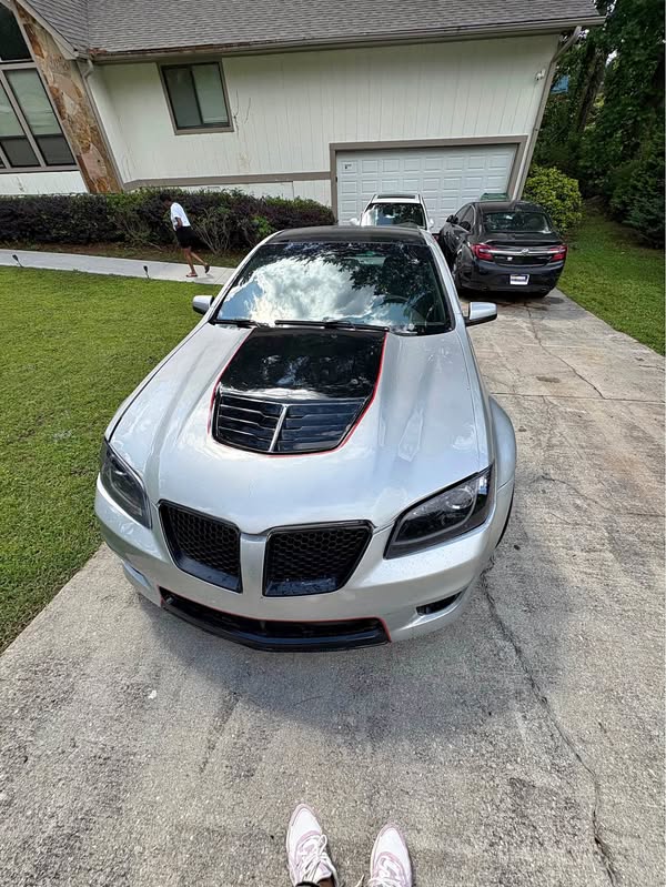 2009 Pontiac G8 - GT Sedan 4D