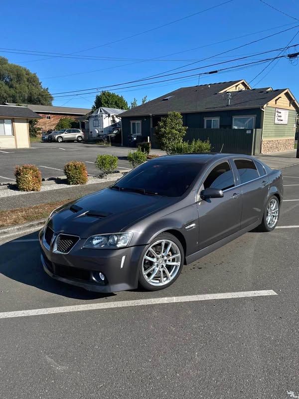 2009 Pontiac G8 - GT Sedan 4D