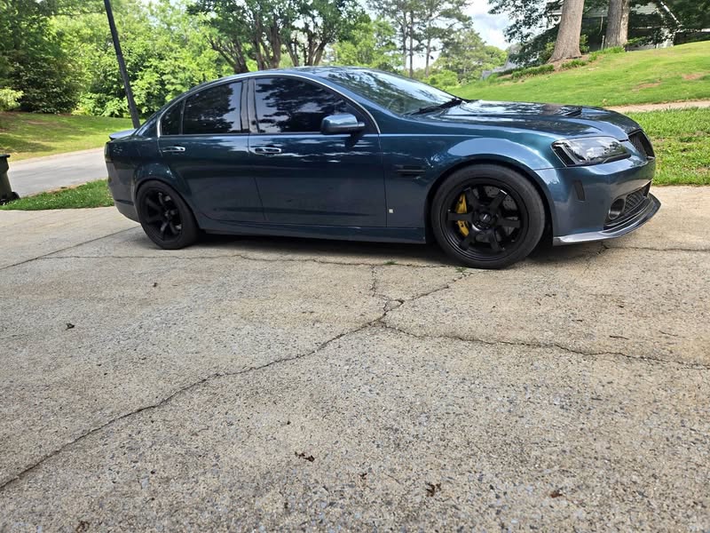 2009 Pontiac G8 - GT Sedan 4D