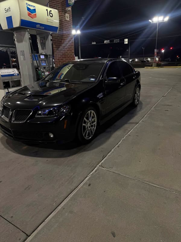 2009 Pontiac G8 - GT Sedan 4D