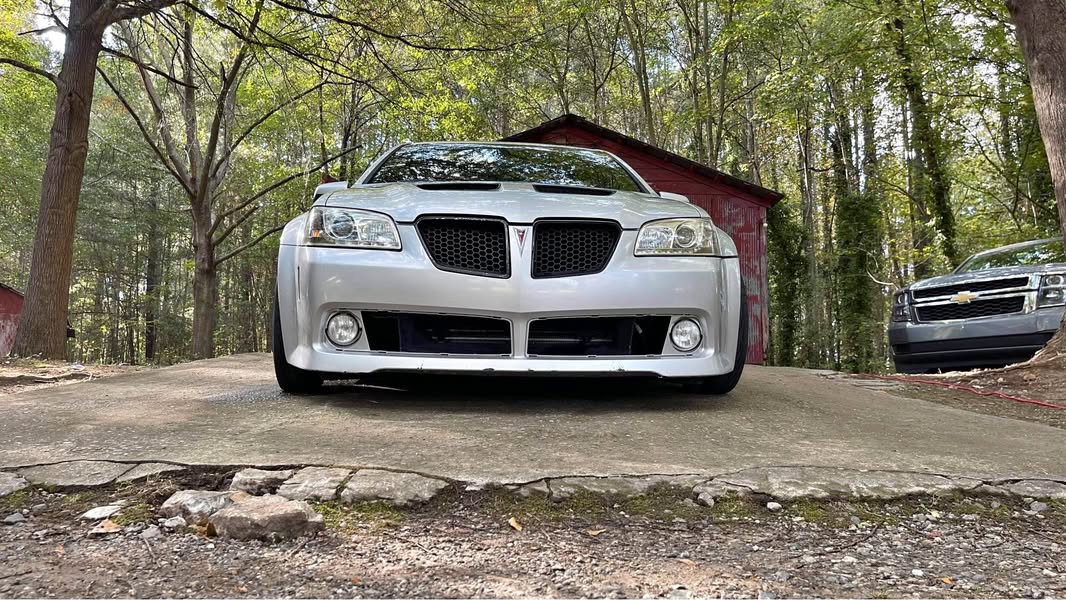2009 Pontiac G8 - GT Sedan 4D