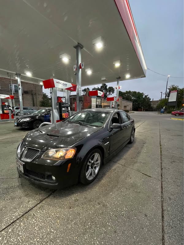 2008 Pontiac G8 - Sedan 4D