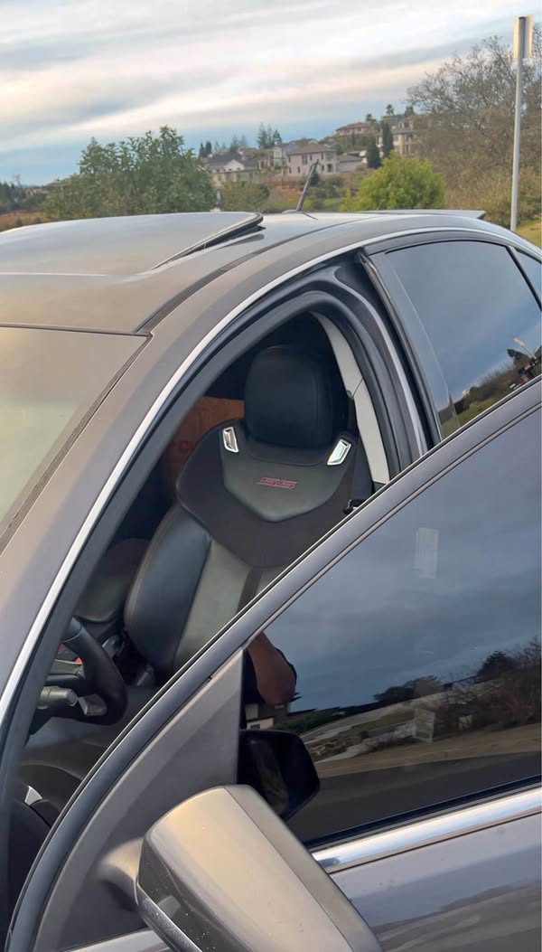 2009 Pontiac G8 - GT Sedan 4D