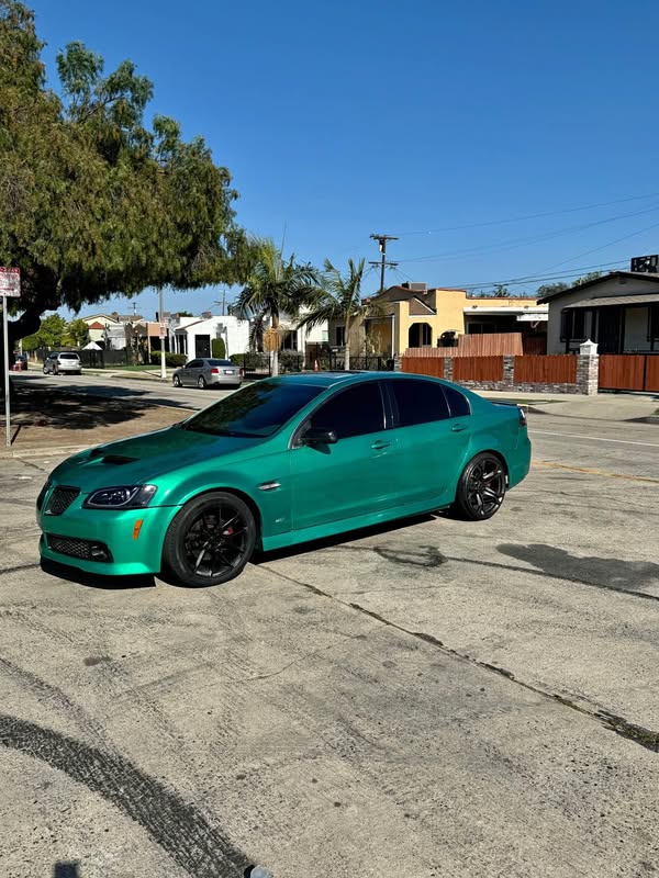 2009 Pontiac G8 - GT Sedan 4D