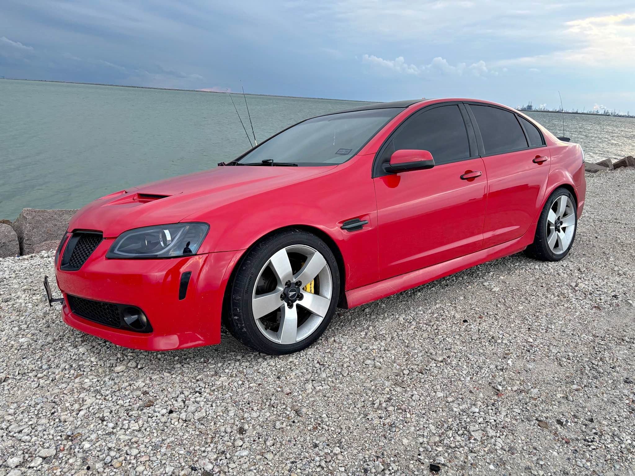 2008 Pontiac G8 - Sedan 4D