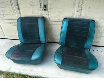 1966 Pontiac GTO bucket seats