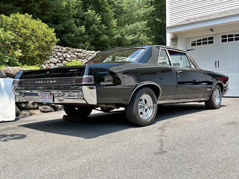 1965 Pontiac GTO - Coupe 2D