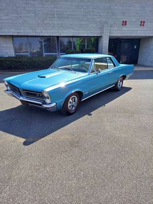 1965 Pontiac GTO - Coupe 2D