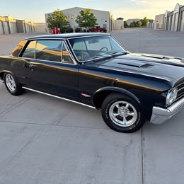1964 Pontiac GTO - Coupe 2D