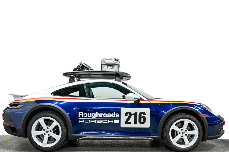 2024 Porsche 911 Dakar- Rothmans Livery, Roof Rack, Low Miles \ud83e\udd18 839 Miles