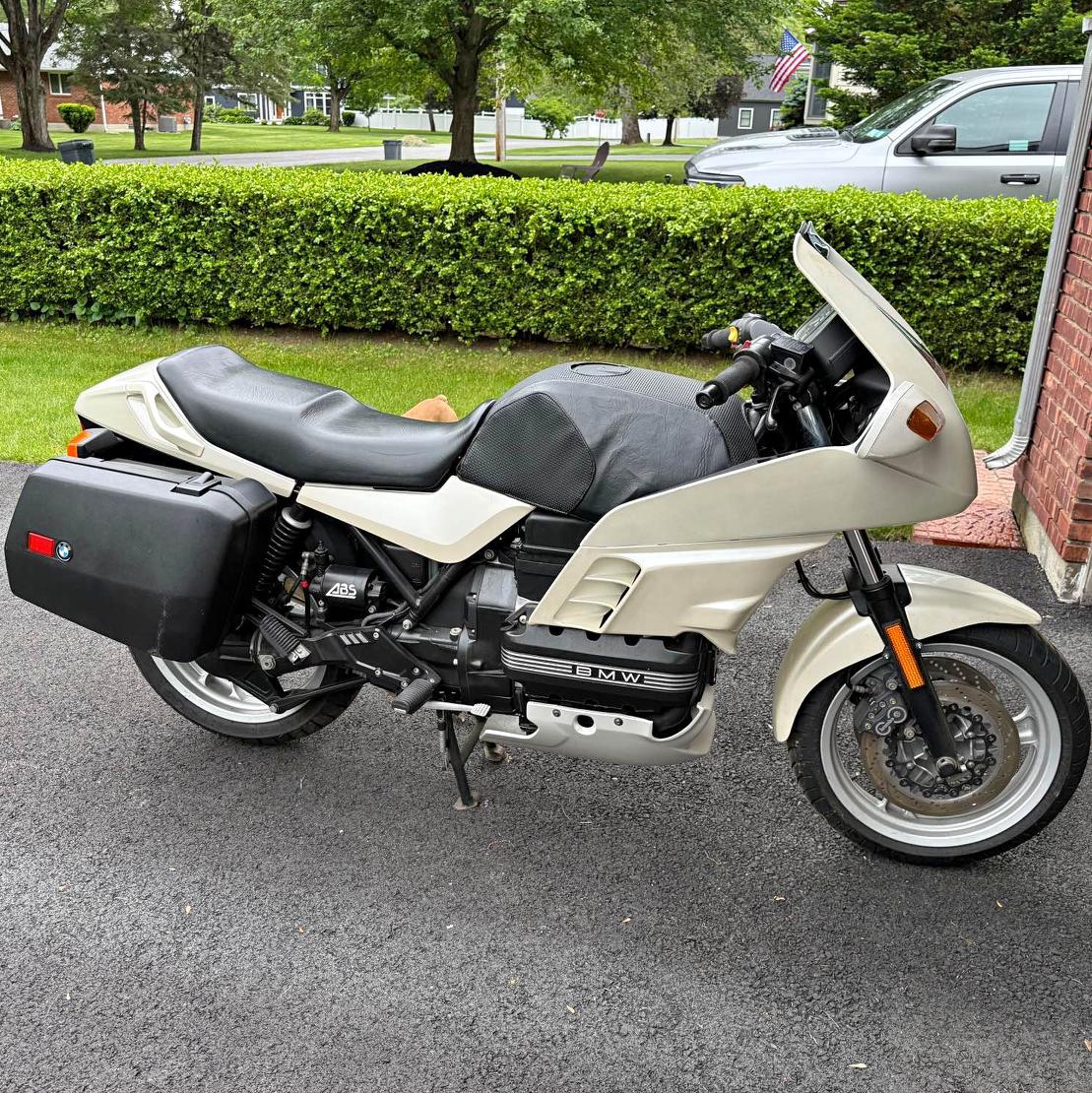 1991 BMW R100