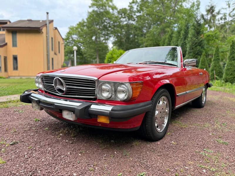 1989 Mercedes-Benz 560 SL Convertible  - 560 SL R107