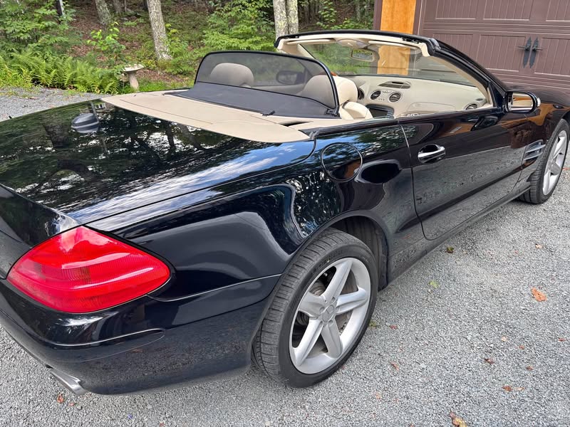 2005 Mercedes-Benz SL-Class - SL 500 Roadster 2D
