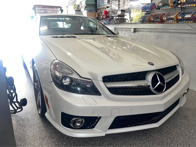 2009 Mercedes-Benz SL-Class - SL 550 Roadster 2D