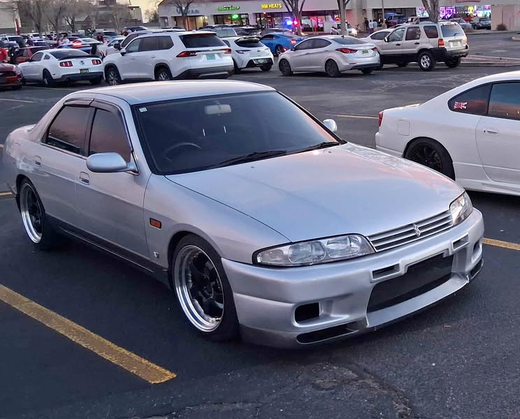 1993 Nissan Skyline - GTS25T