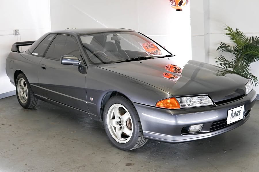 1993 Nissan Skyline R32 GTS-T Type M