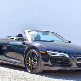 2014 Audi R8 V10 Convertible 2D