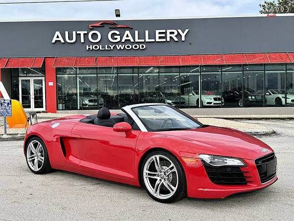 2011 Audi R8 - 4.2 Quattro Spyder Convertible 2D