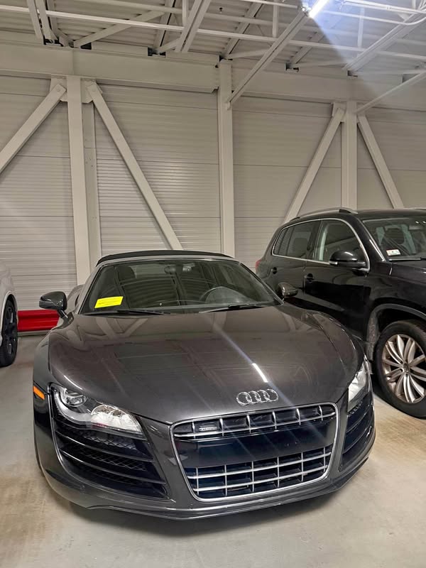 2012 Audi R8 - 5.2 Quattro Spyder Convertible 2D