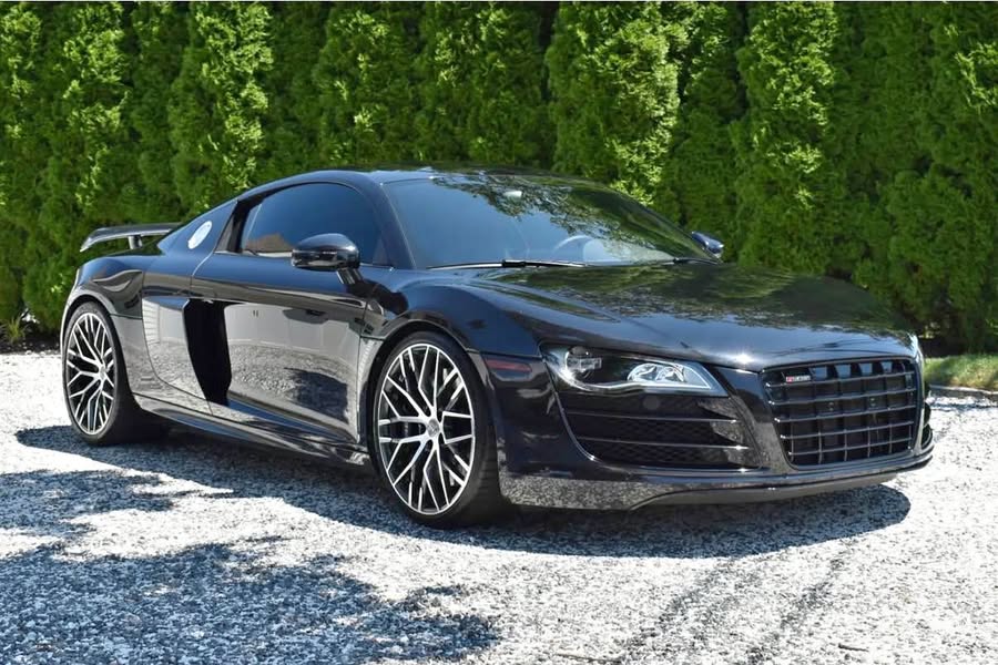 2012 Audi R8 - V10 Coupe 2D