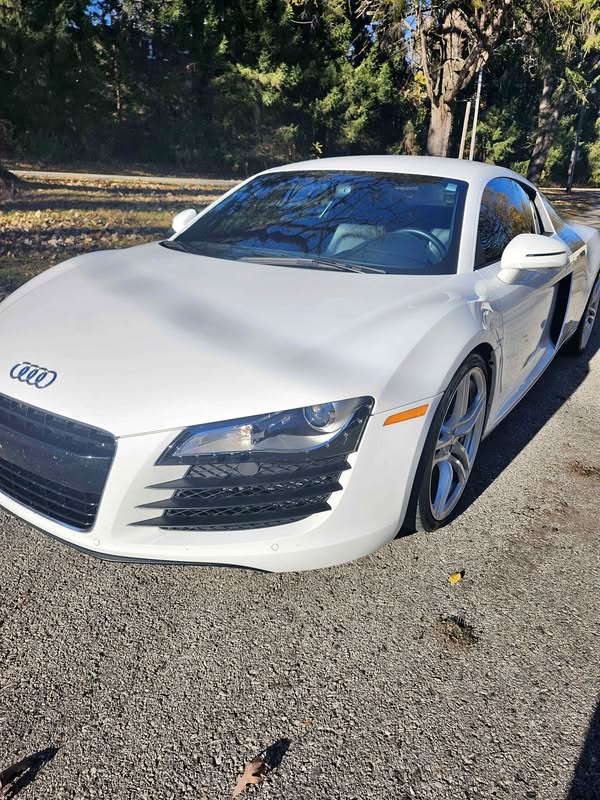 2009 audi r8 quattro coupe