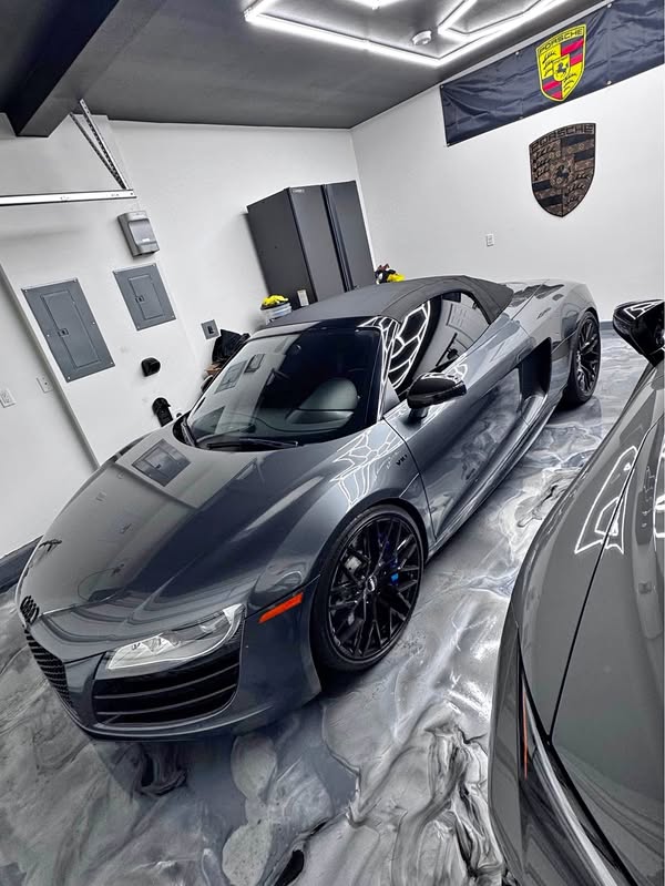 2012 Audi R8 - 5.2 Quattro Spyder Convertible 2D
